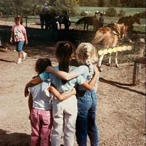 Meet your Posher, Caitlin